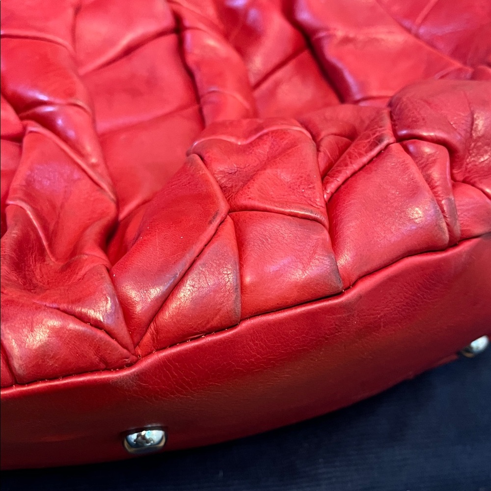 Italian Made Mauro Volponi Red Leather Tote Shoulder Bag - Picture 14 of 16